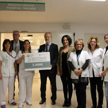 L’ATA entrega 2.000€ al projecte solidari “Pell amb Pell” de la unitat de Neonatologia del Trueta