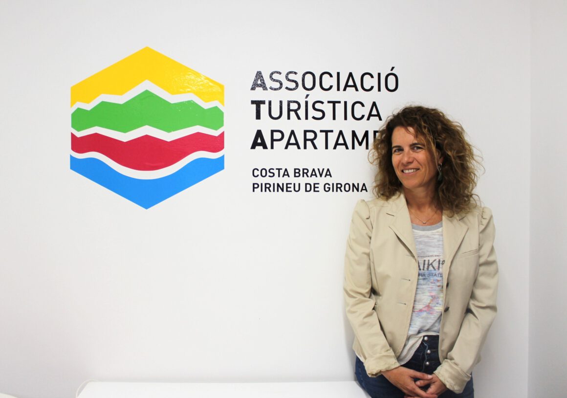 Esther Torrent, reelegida presidenta de l’ATA Esther Torrent, reelegida presidenta de l’ATA