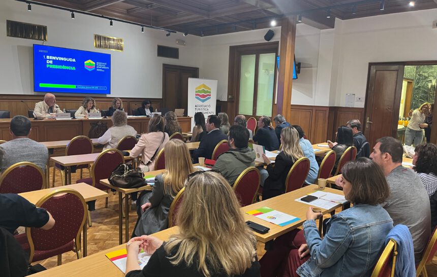 L’ATA celebra la seva assemblea anual amb una elevada participació L’ATA celebra la seva assemblea anual amb una elevada participació